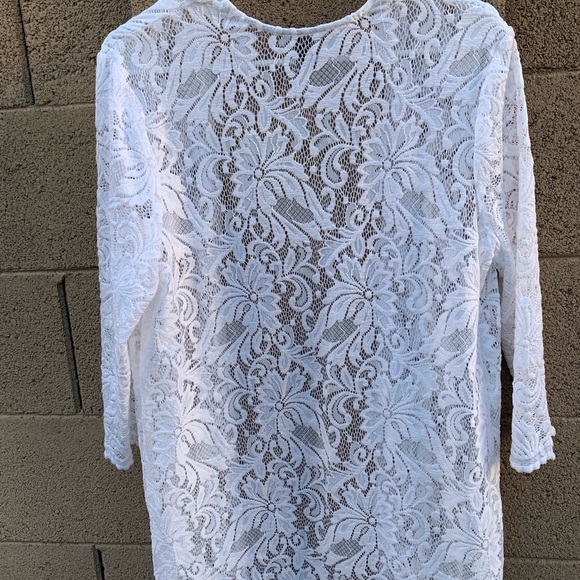 Elegant White Lace Cardigan, Coat,  Coverup Expertly and Beautifully Made Size - Picture 9 of 10
